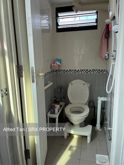 Blk 12 Telok Blangah Crescent (Bukit Merah), HDB 3 Rooms #542390251